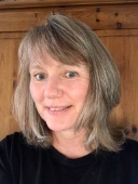 Photo of Julie Haynes.